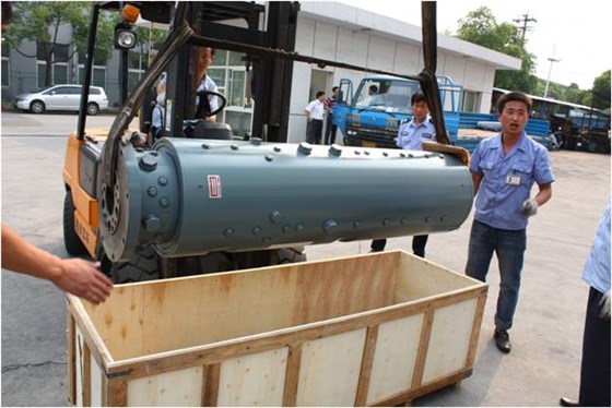 板坯轉(zhuǎn)爐、大包回轉(zhuǎn)臺用旋轉(zhuǎn)接頭2