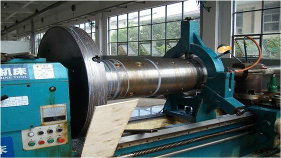 板坯轉(zhuǎn)爐、大包回轉(zhuǎn)臺用旋轉(zhuǎn)接頭4