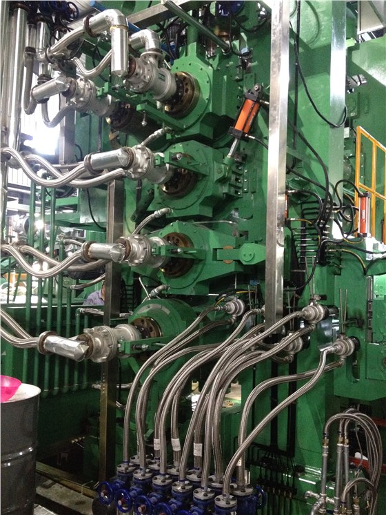 泓陽旋轉接頭現(xiàn)場