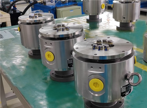 騰旋風(fēng)電油滑環(huán) 騰旋風(fēng)電油滑環(huán)