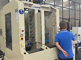 高速珩磨機(jī) 日進(jìn)  Z：350mm(精度：±0.001mm）