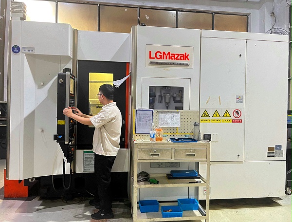 13.加工中心-臥式