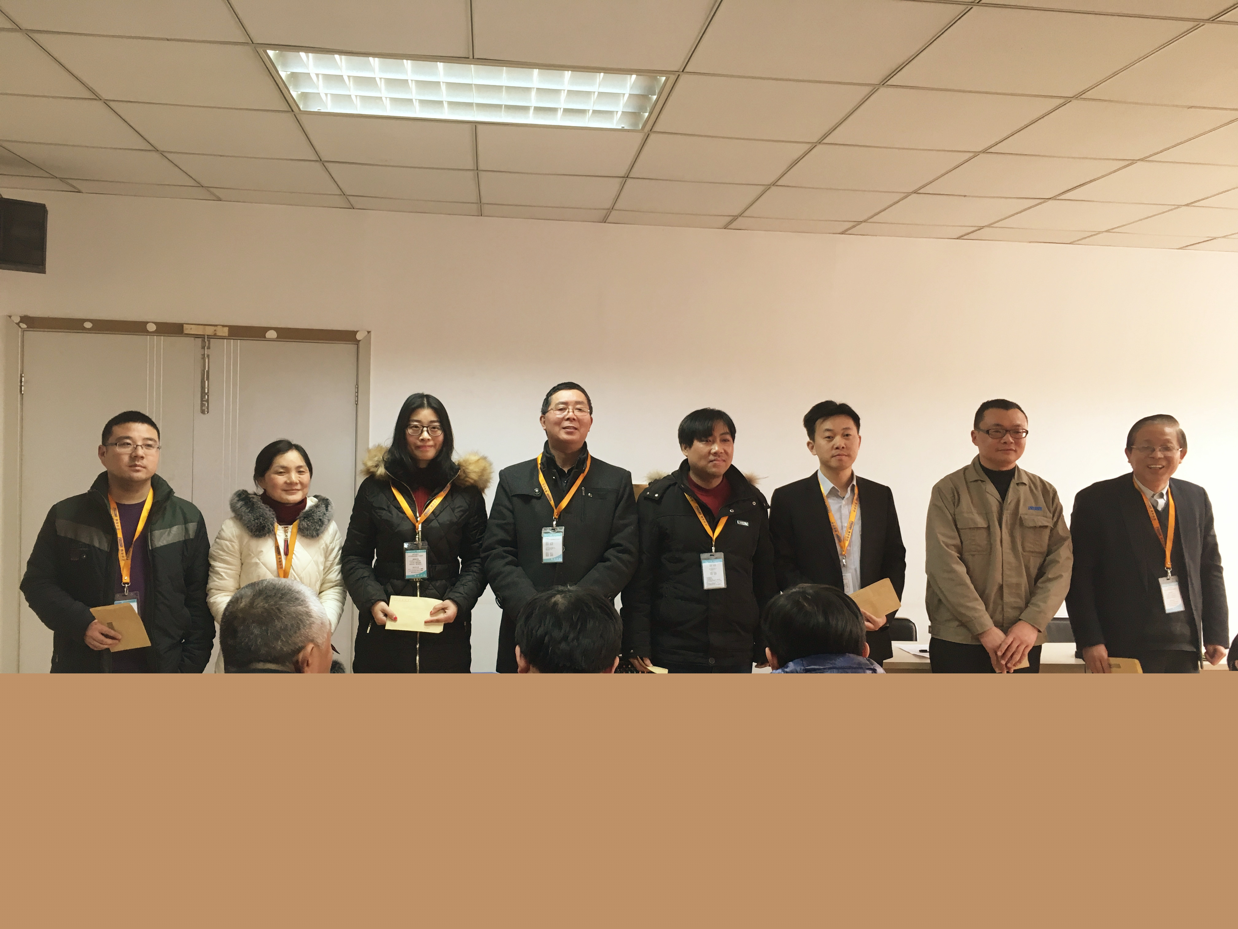 先進黨員合影 先進黨員合影